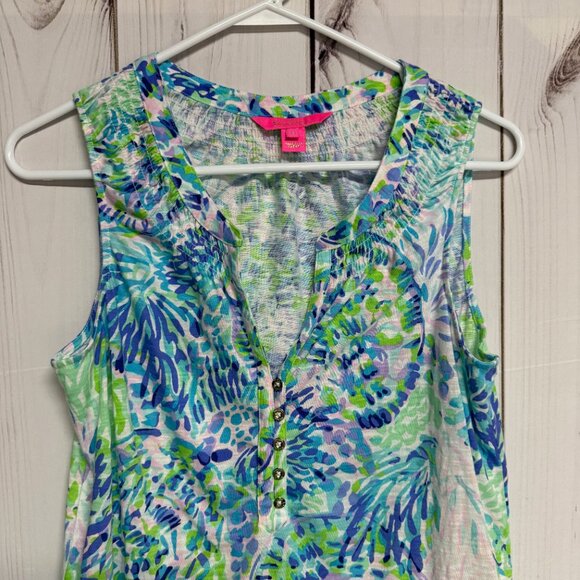 Lilly Pulitzer Essie Tank Top “Shell Of A Party” Medium EUC - Picture 2 of 9